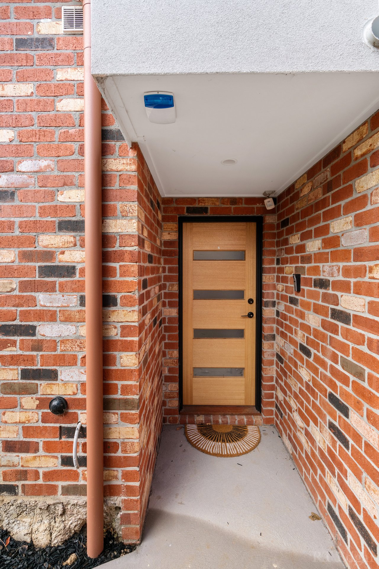 Property Gallery Thumbnail 11