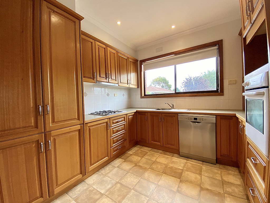 61 Helms Street, Newcomb image 5