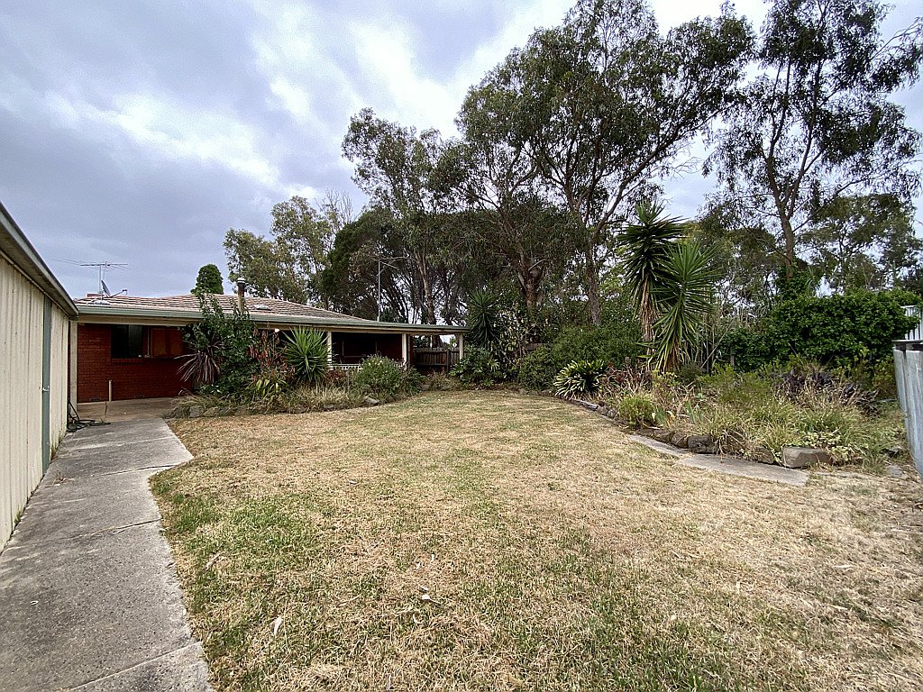 61 Helms Street, Newcomb image 21