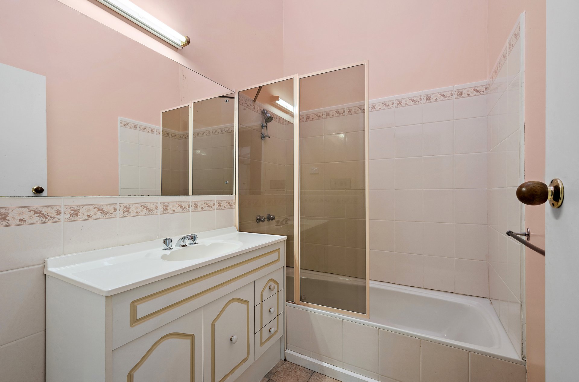61 Holloway Road, Croydon North image 10
