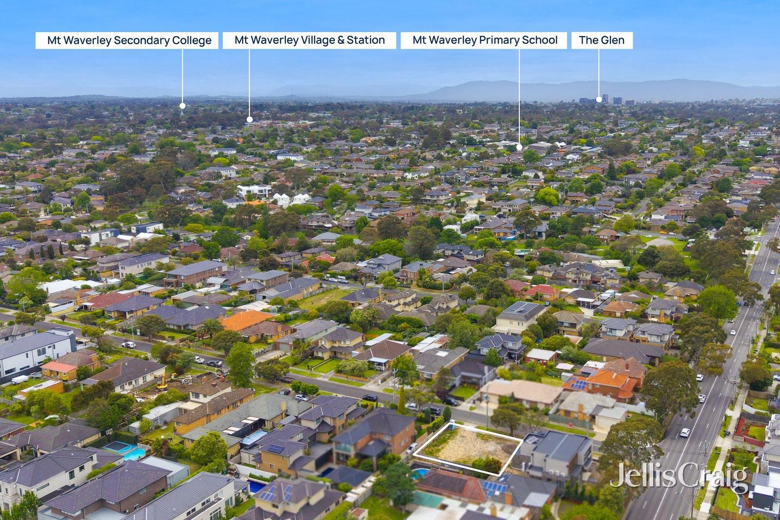 61 Howard Avenue, Mount Waverley image 2