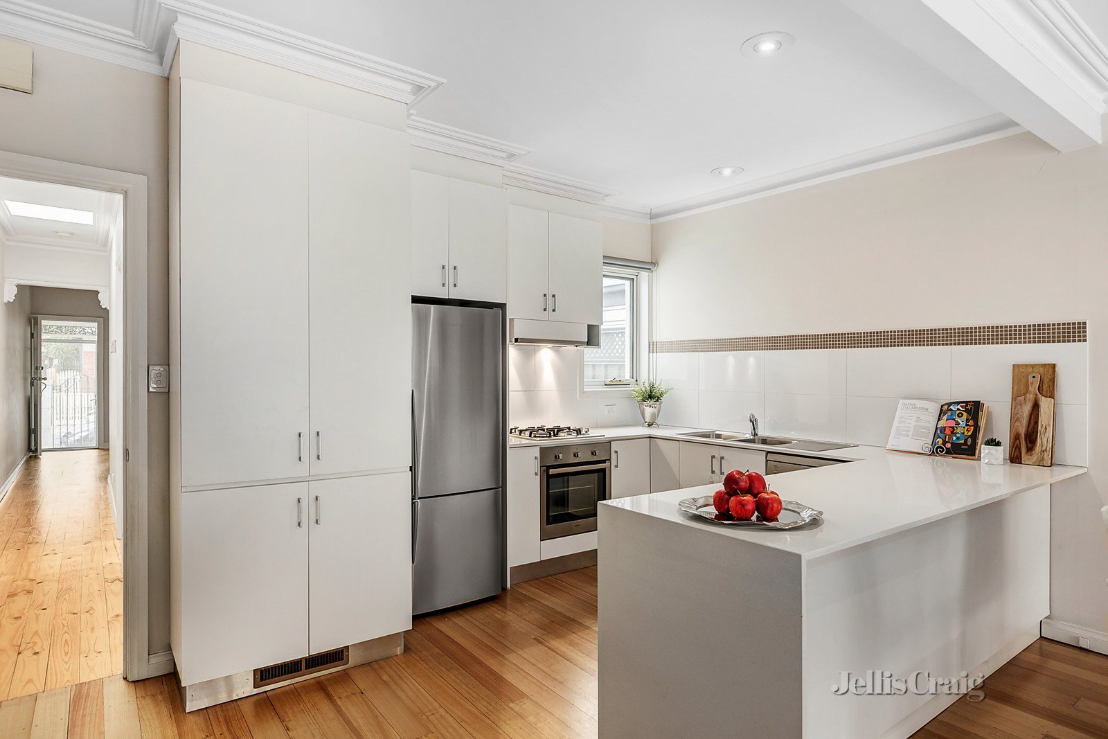 61 Laity St, Richmond image 3