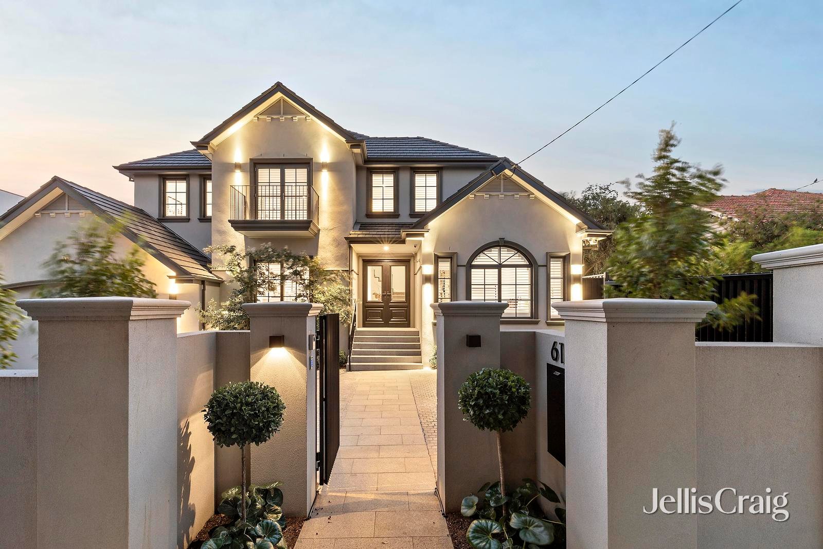 61 McCracken Street, Essendon image 2