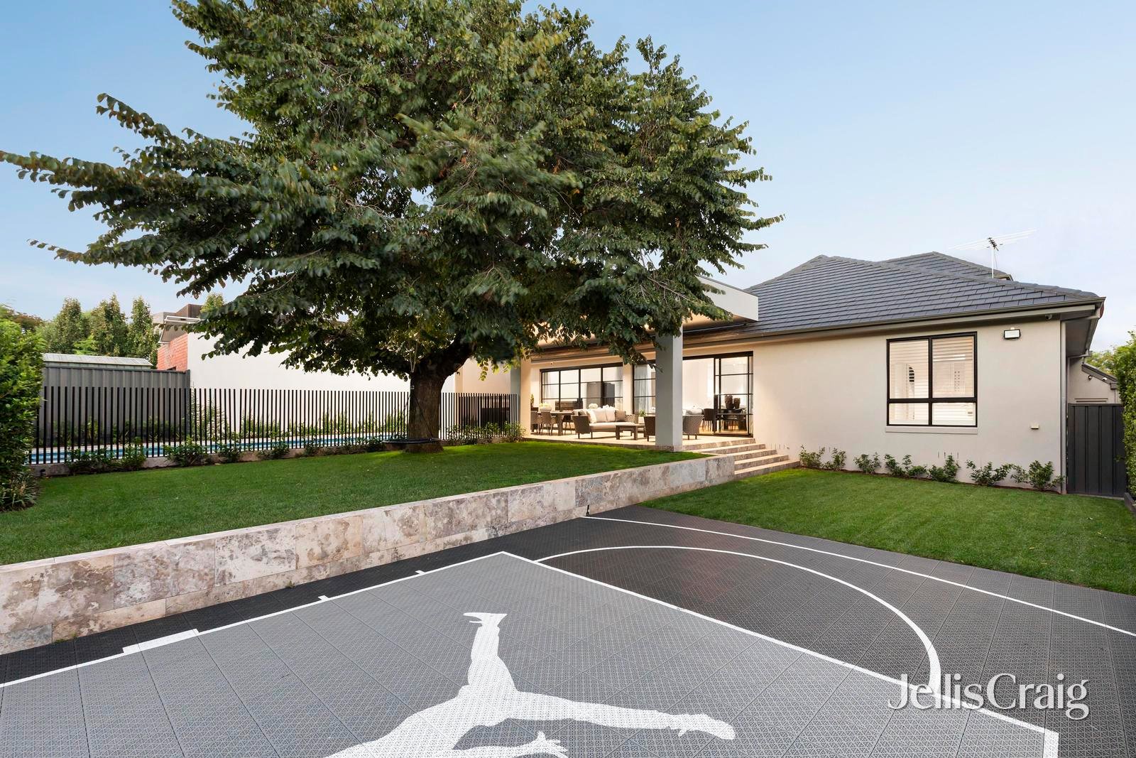 61 McCracken Street, Essendon image 32