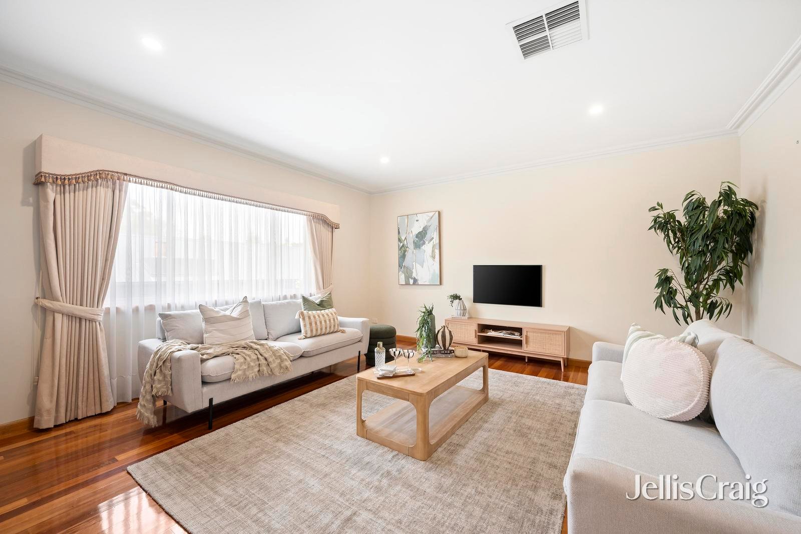 61 Meadowgate Drive, Chirnside&nbsp;Park image 2