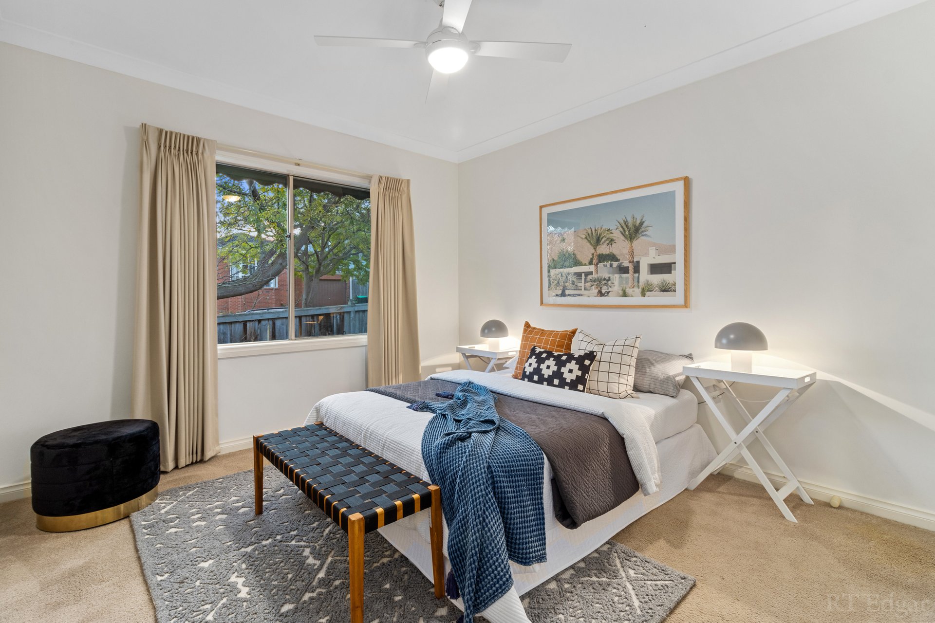 Property Gallery Thumbnail 9