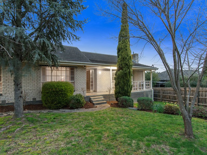 61 Mount View Parade, Croydon image 2