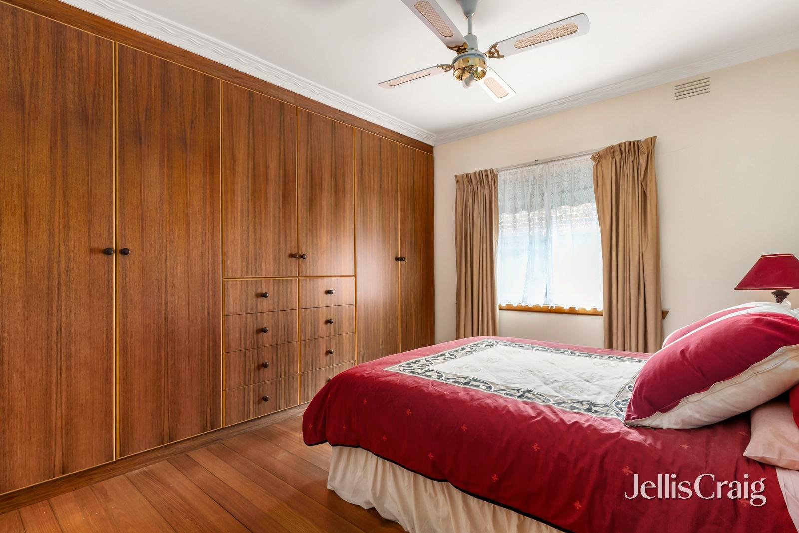 61 North Road, Avondale&nbsp;Heights image 6