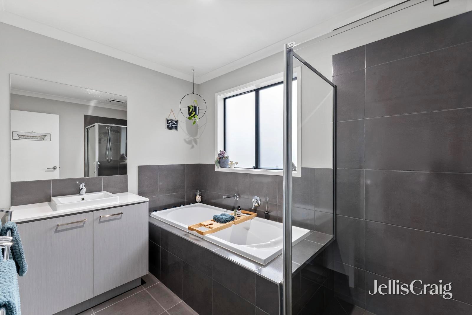61 Outlook Drive, Chirnside&nbsp;Park image 11