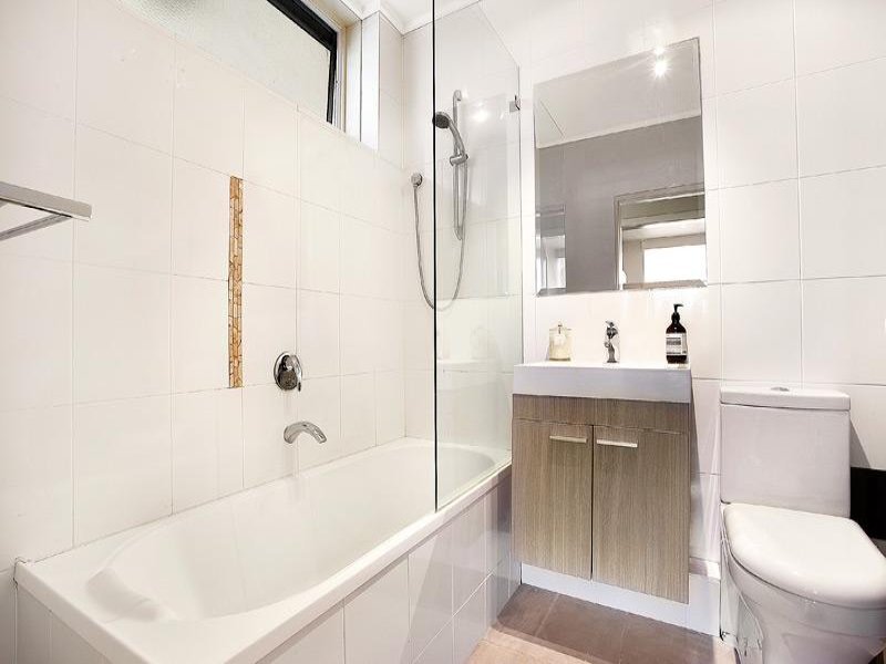 6/1 Power Avenue, Hawthorn image 4