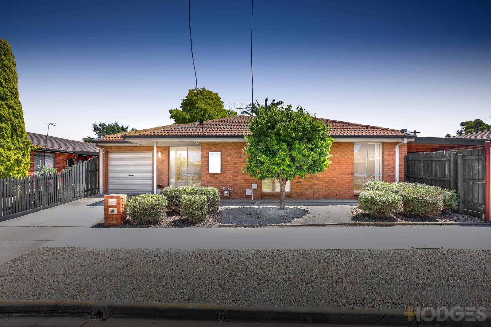 61 Queensbury Way Werribee
