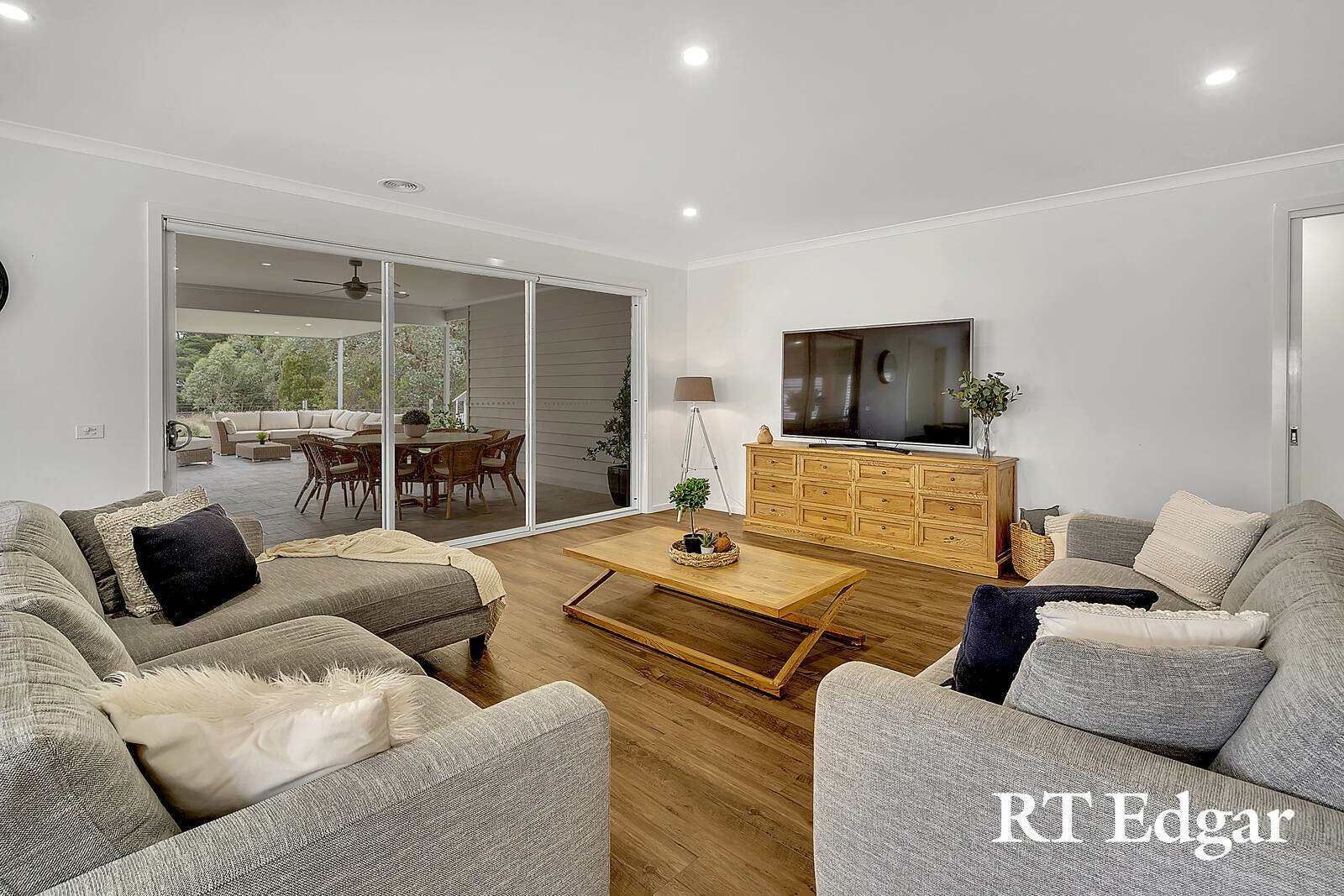 Property Gallery Thumbnail 5