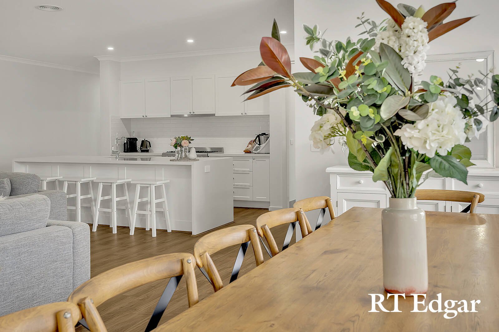 Property Gallery Thumbnail 11