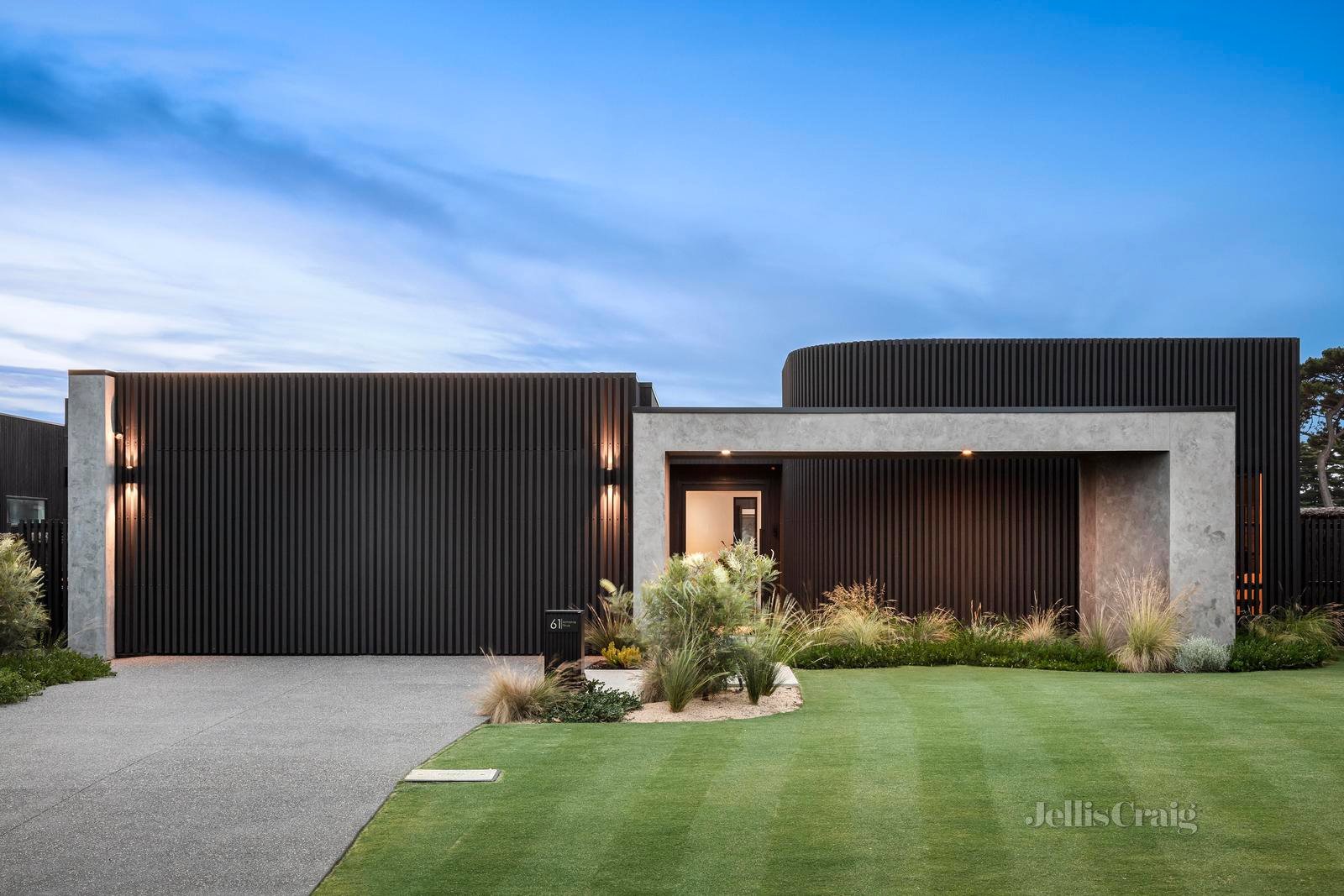 61 Samphire Drive, Connewarre image 1