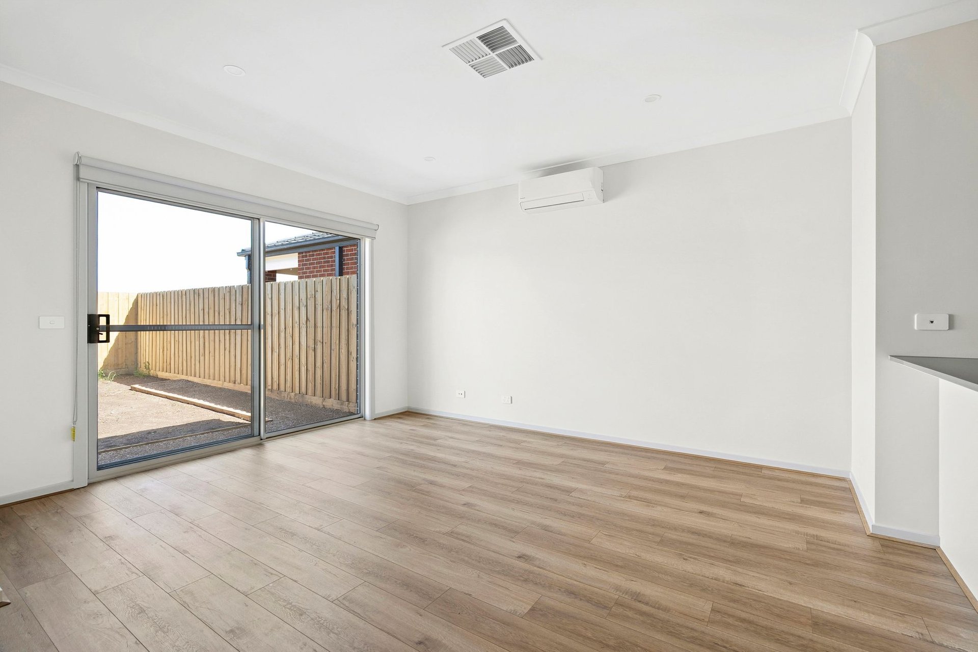 61 Serene Avenue, Armstrong Creek image 6