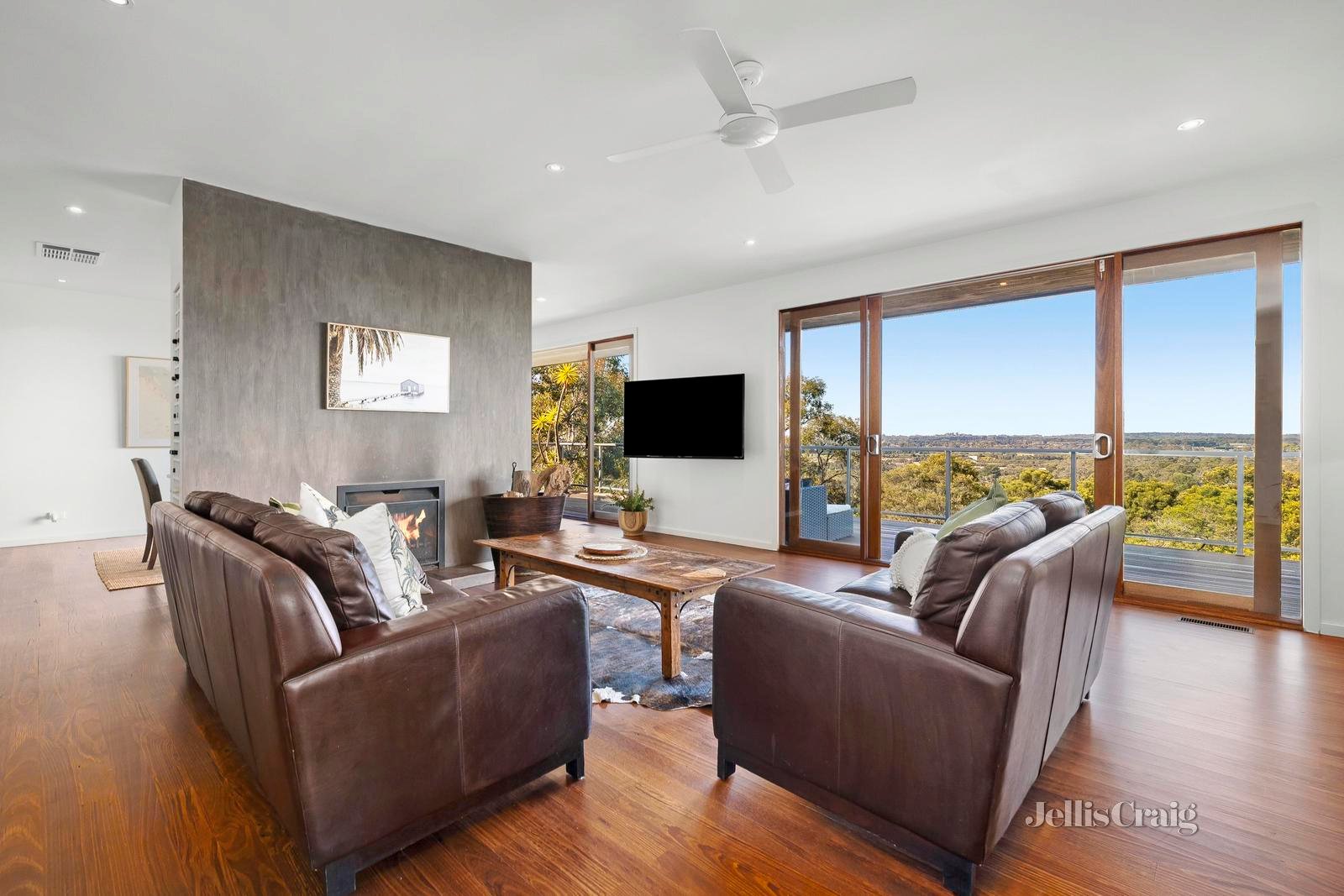 61 Two Bays Road, Mount Eliza image 3