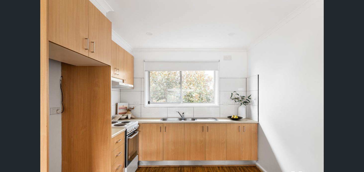 6/1 Washington Street, Essendon image 2