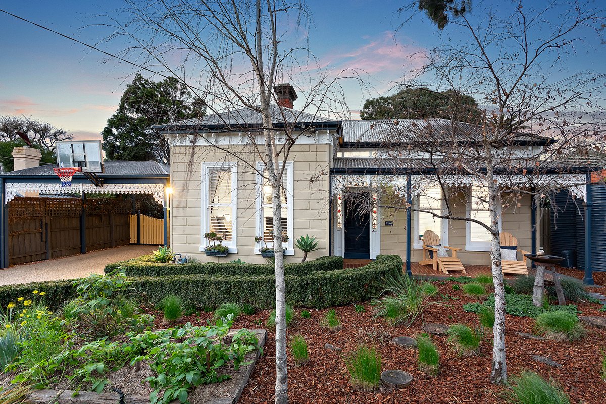 61 Weybridge Street, Surrey Hills image 1
