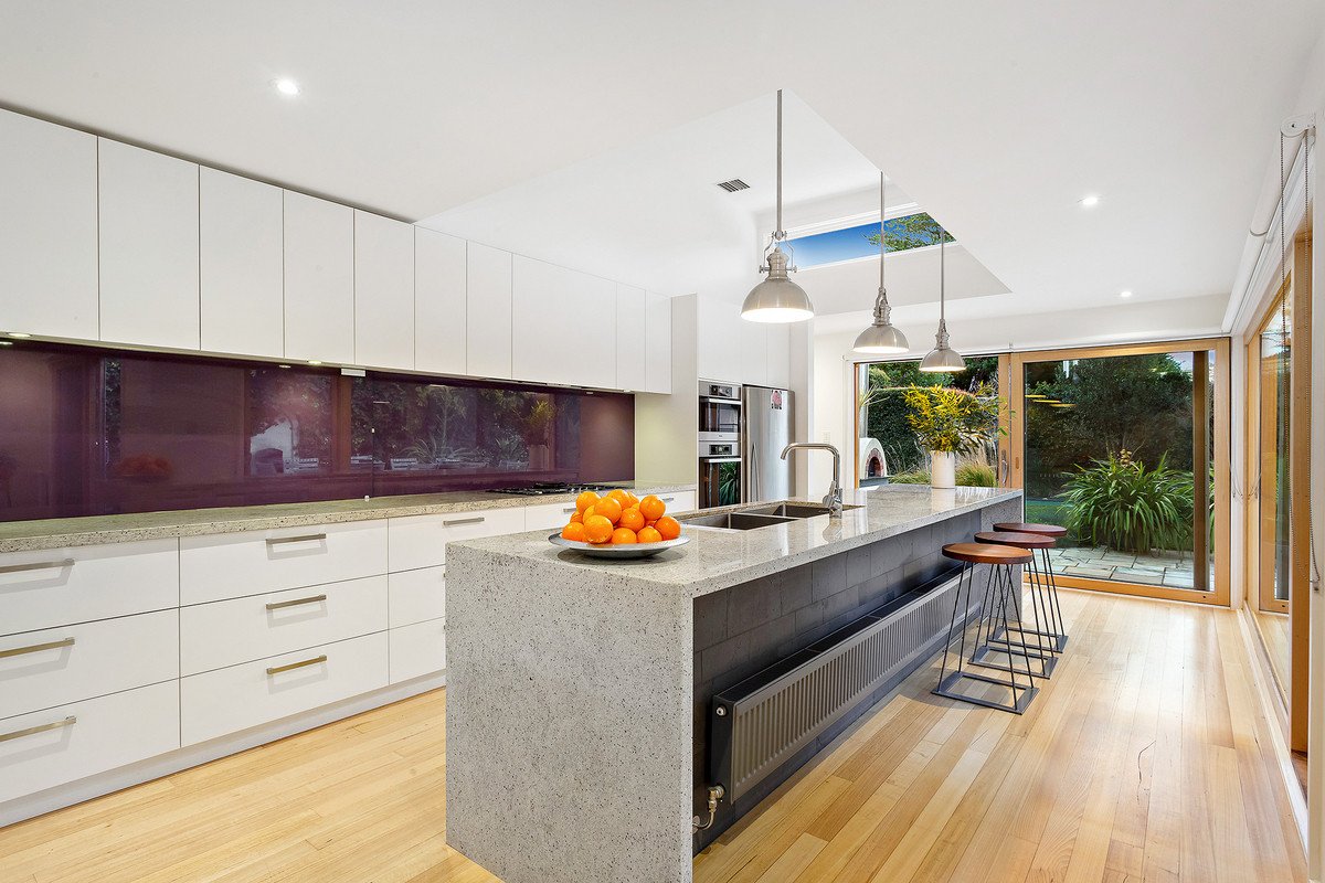 61 Weybridge Street, Surrey Hills image 2