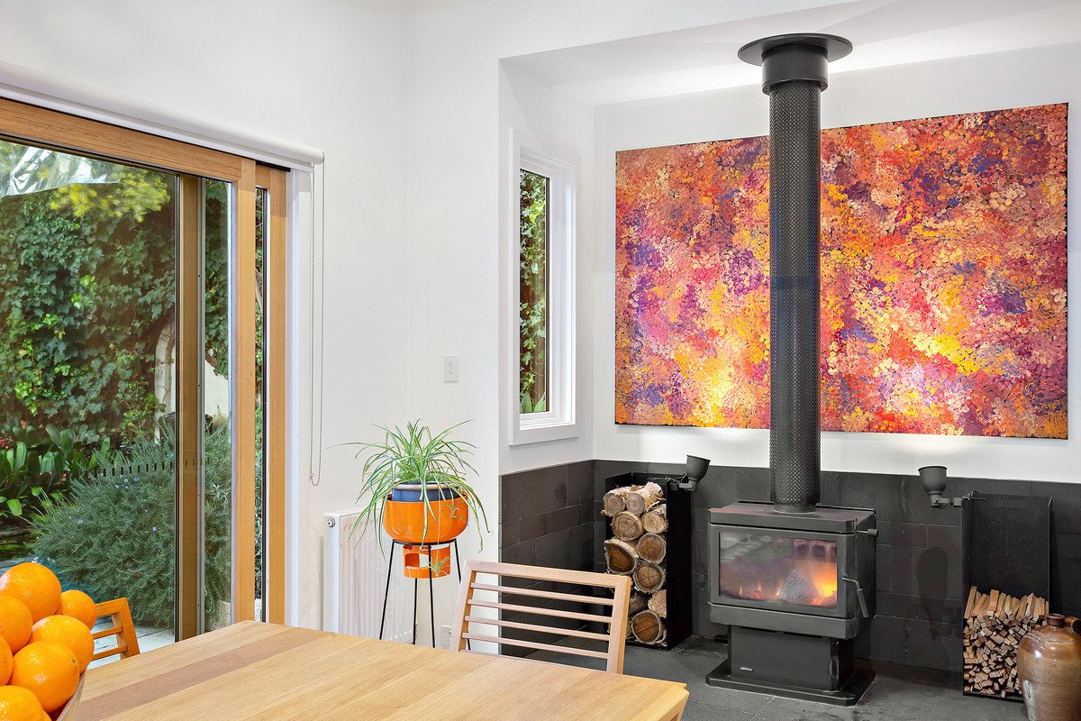 61 Weybridge Street, Surrey Hills image 4