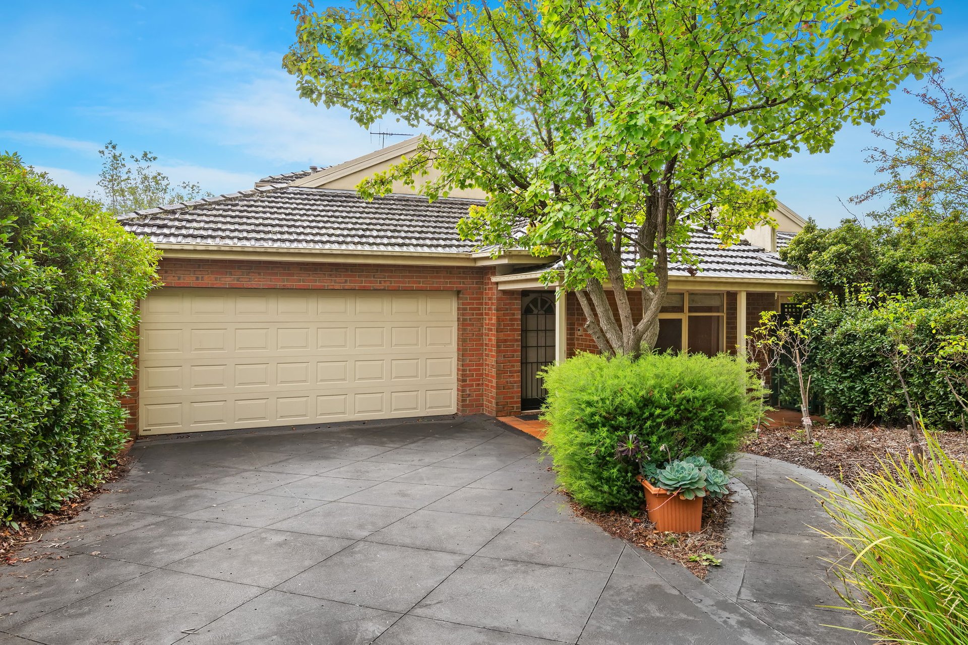 61 Woodhouse Road, Donvale image 1