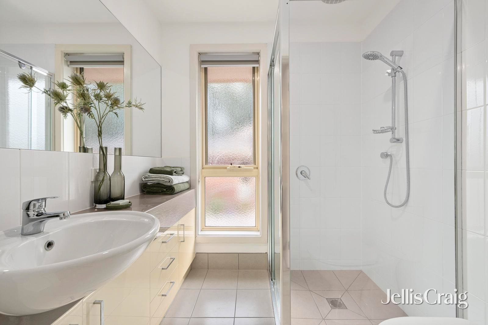 6/10-12 Bradshaw Drive, Healesville image 9