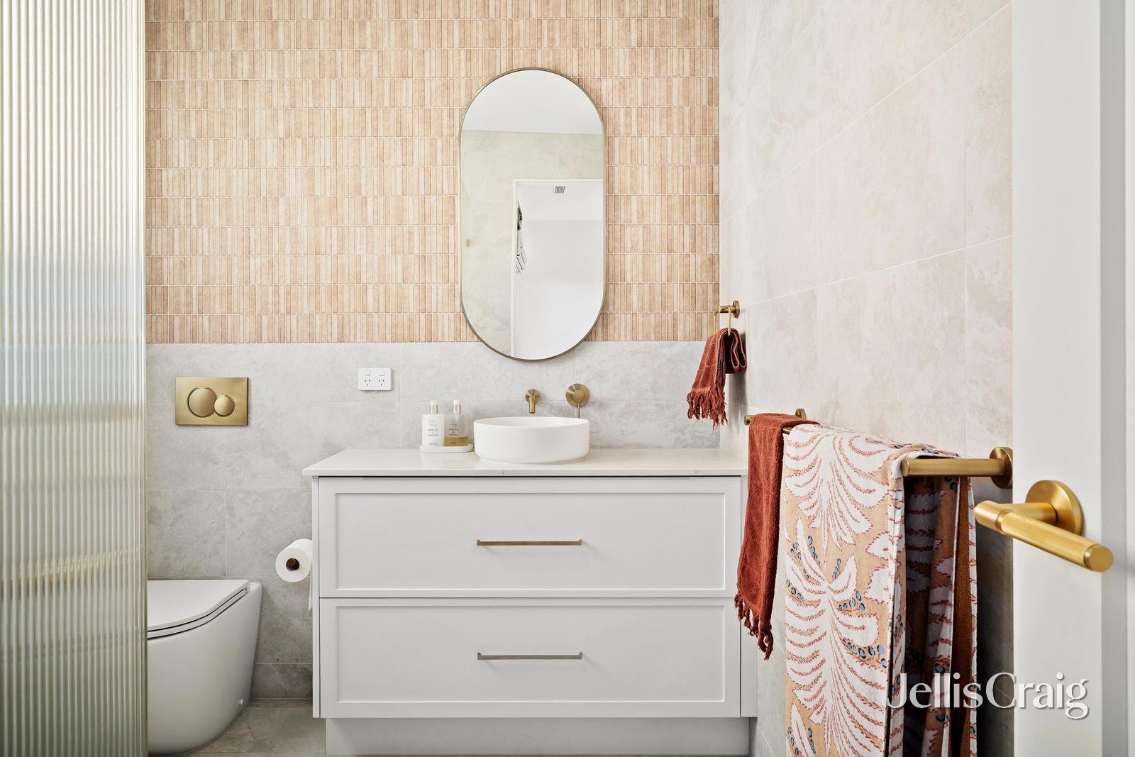 6/10 Airlie Road, Montmorency image 9