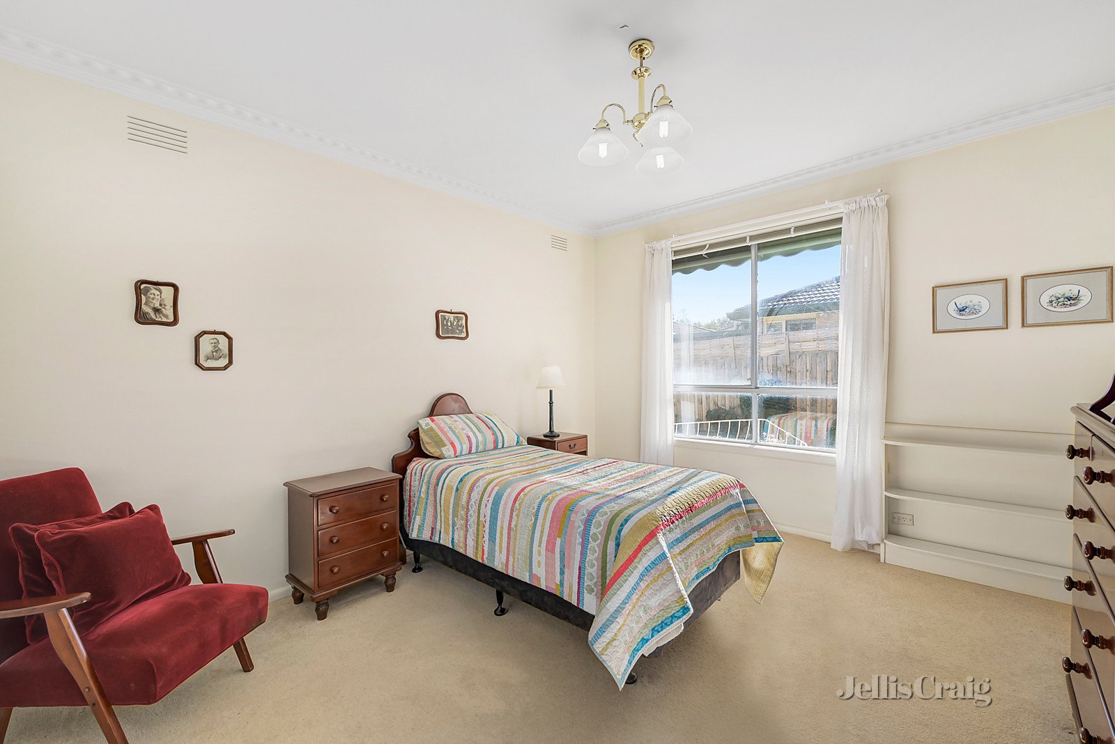 6/10 Brenbeal Street, Balwyn image 4