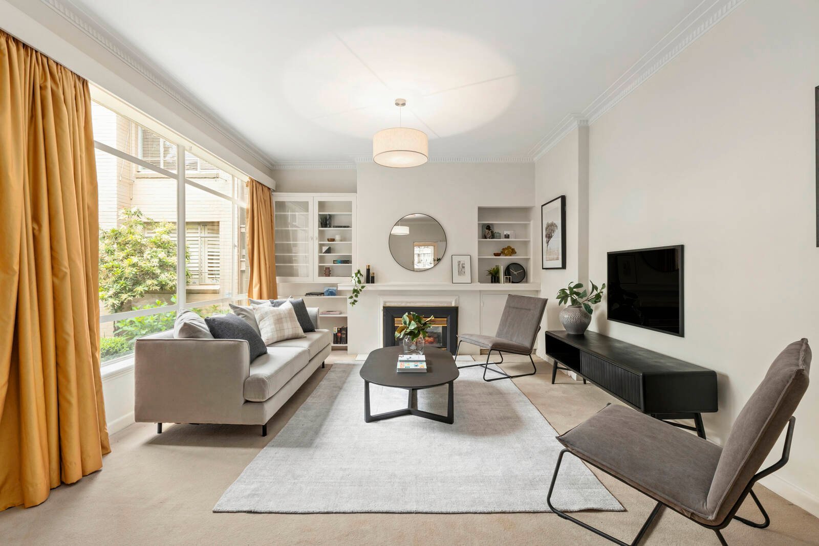 Property Gallery - Main Image