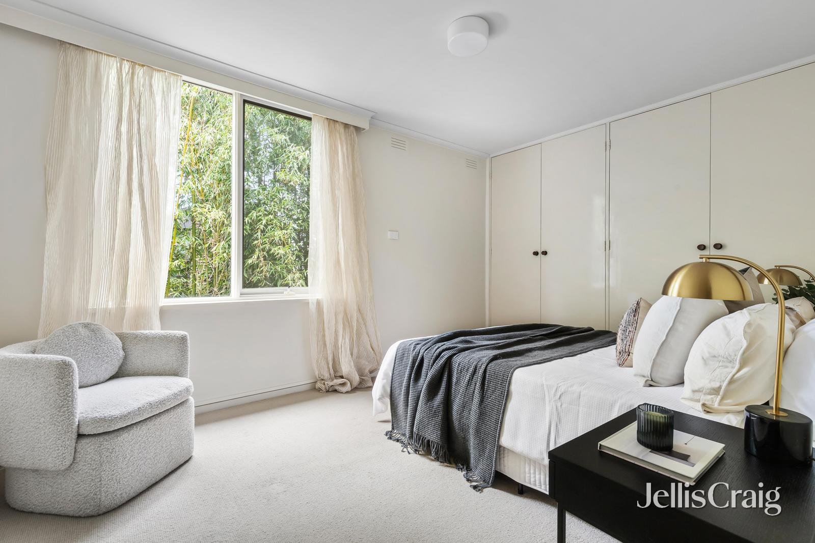 6/10 Park Street, Malvern image 4