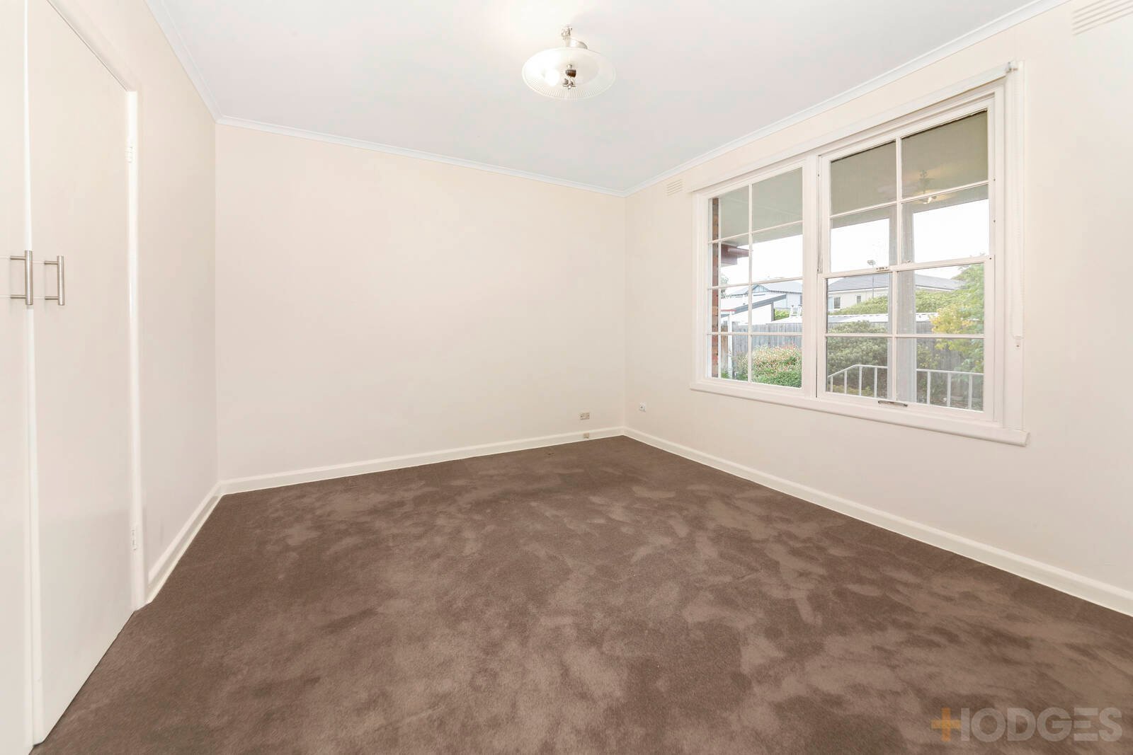 6 / 100 Cole Street Brighton