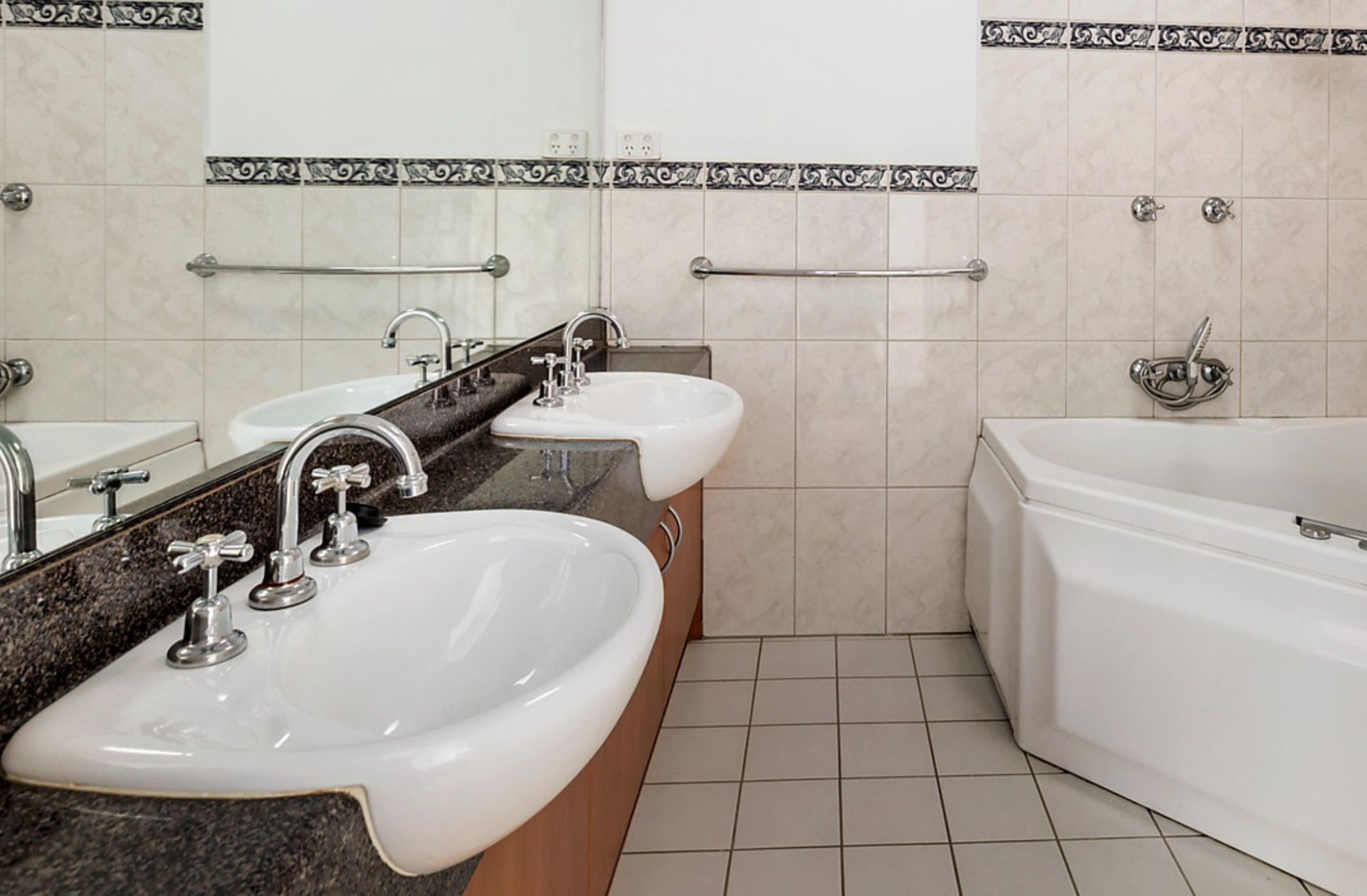 6/102 Blackburn Road, Glen Waverley image 6