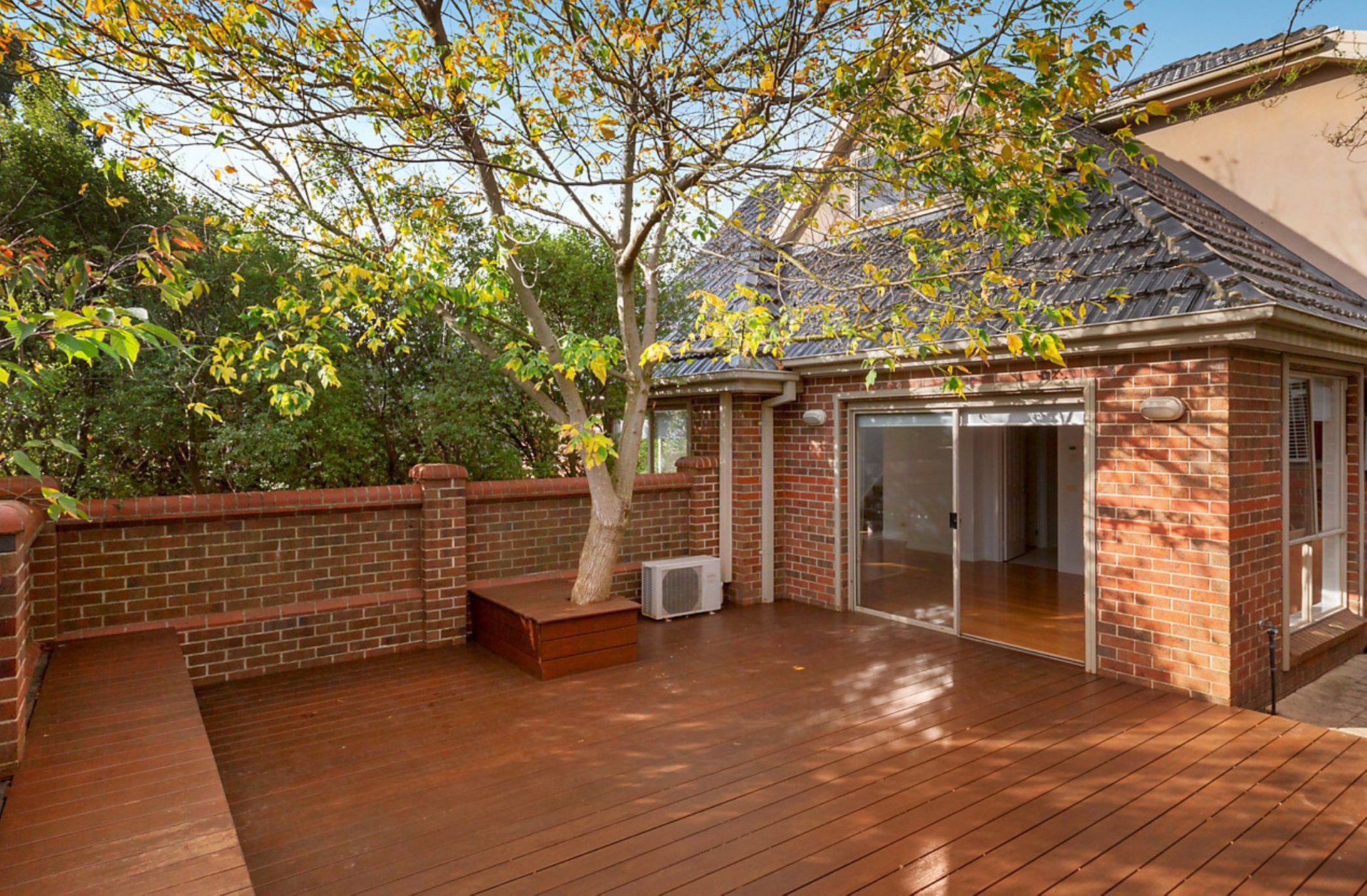 6/102 Blackburn Road, Glen Waverley image 8