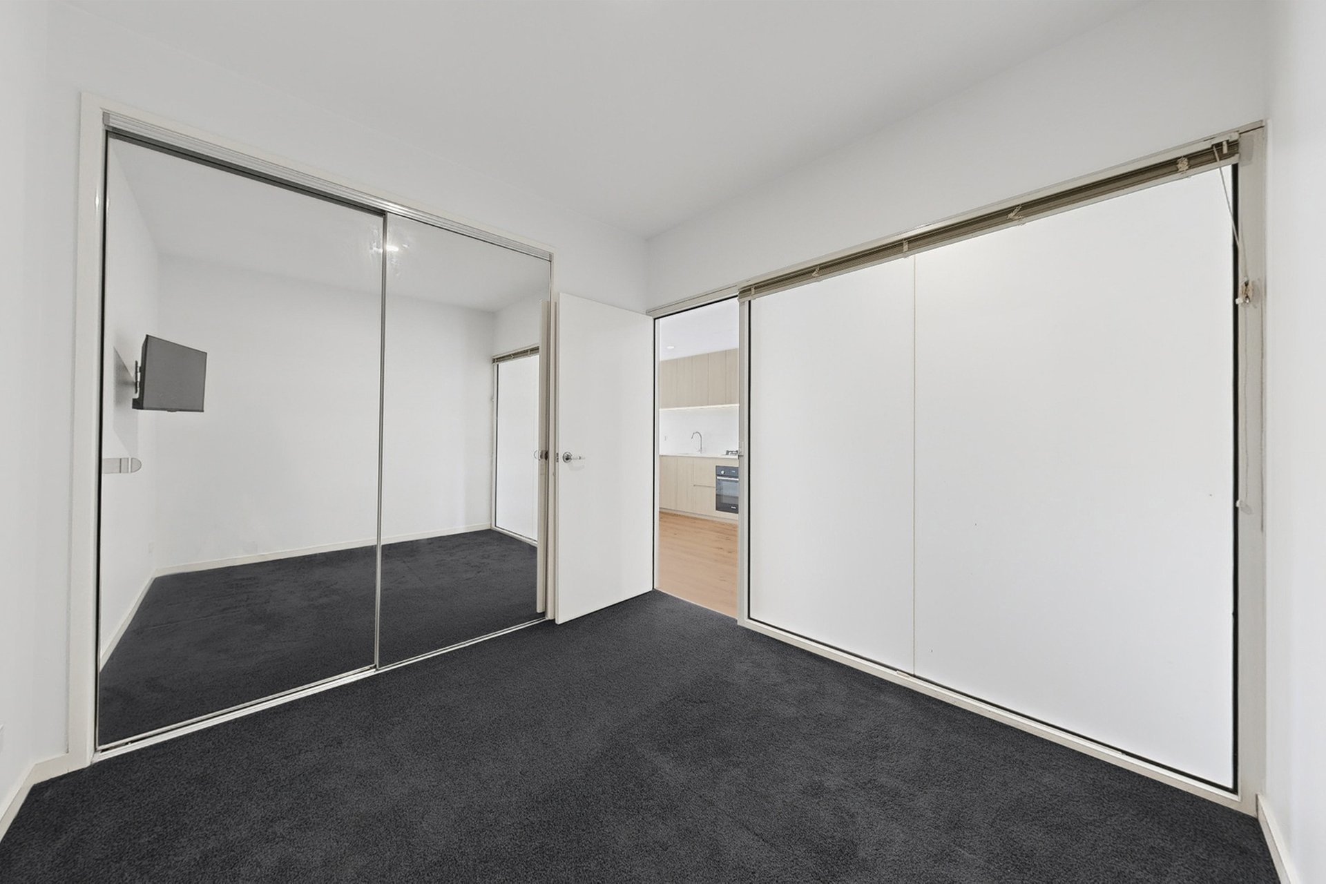 610/54 Nott Street, Port&nbsp;Melbourne image 10