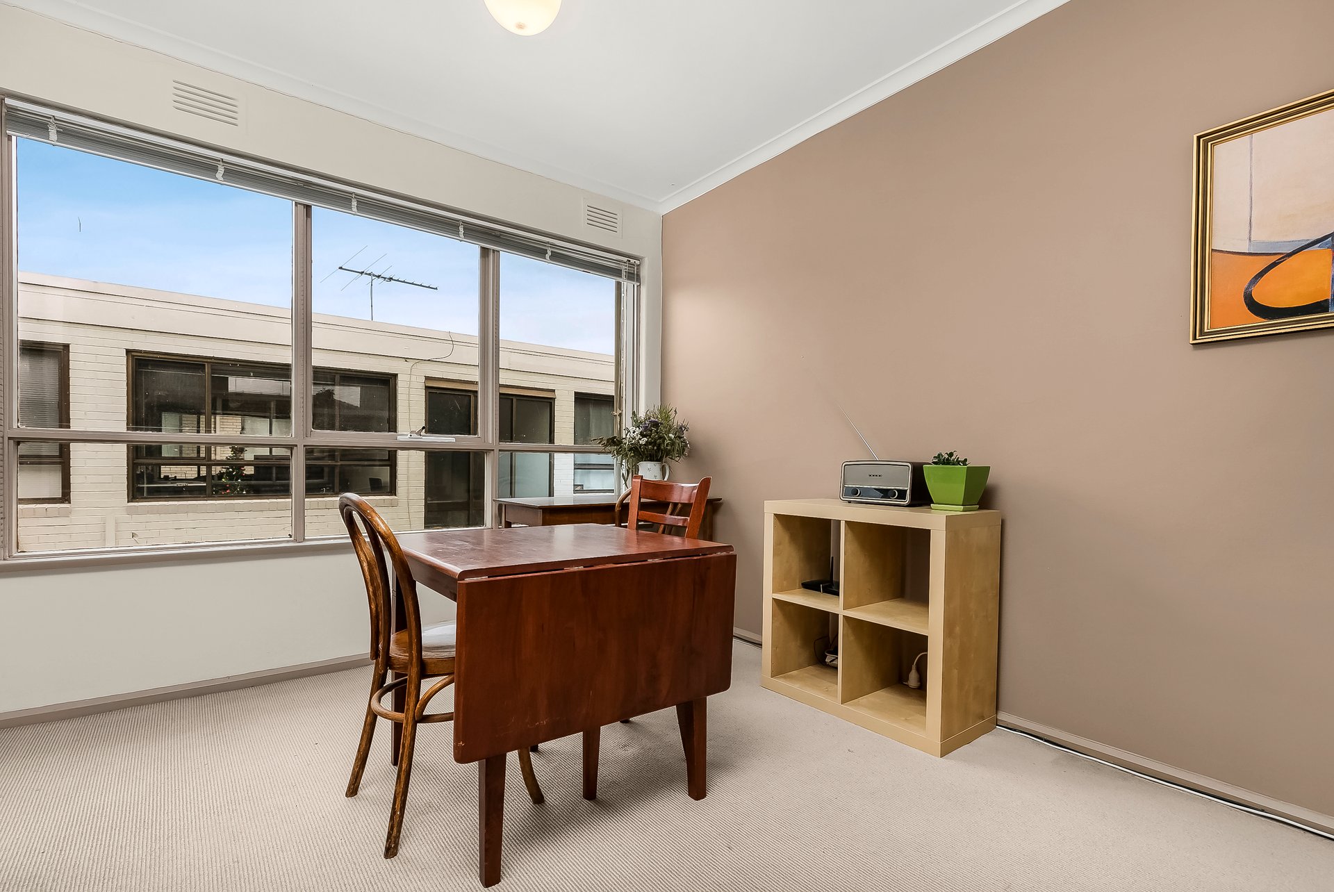 Property Gallery Thumbnail 4