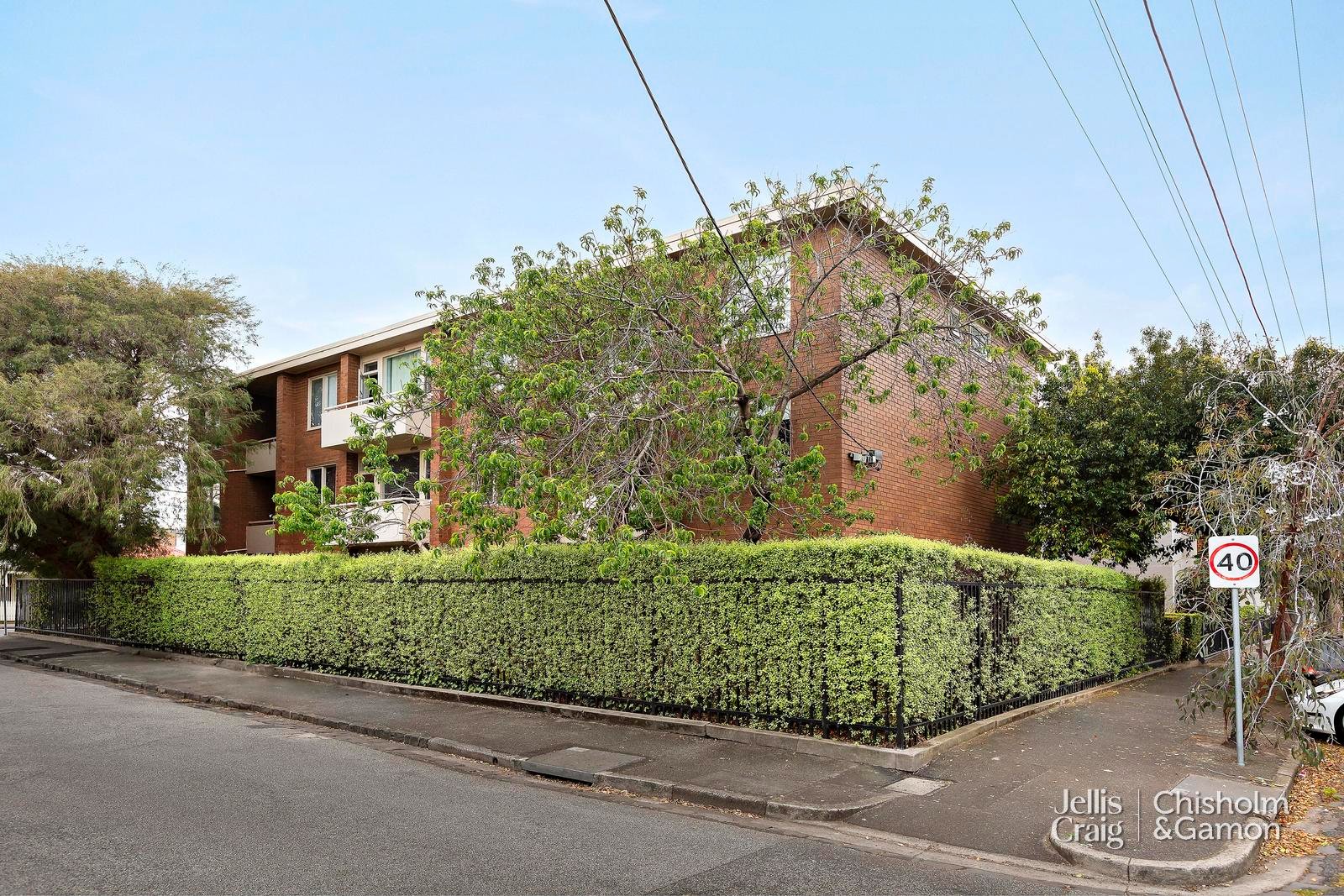 6/109 Ross Street, Port Melbourne image 2