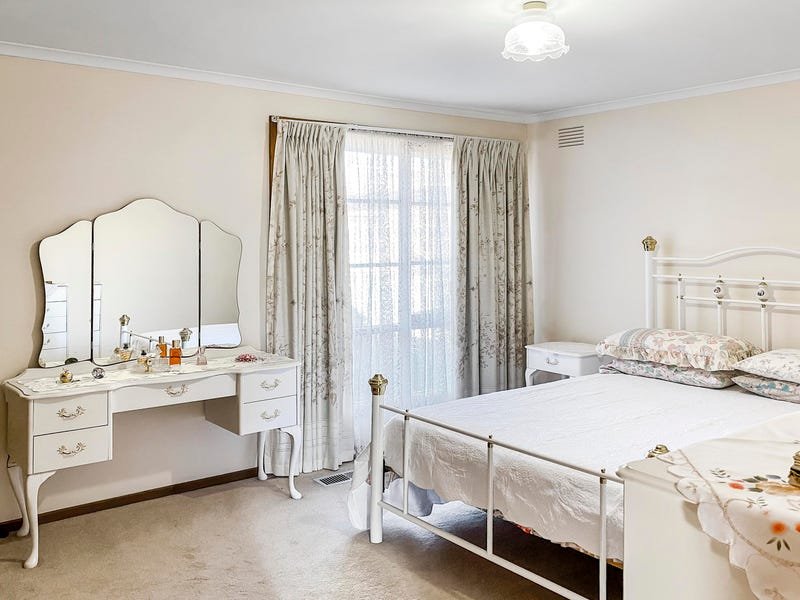 Property Gallery Thumbnail 10