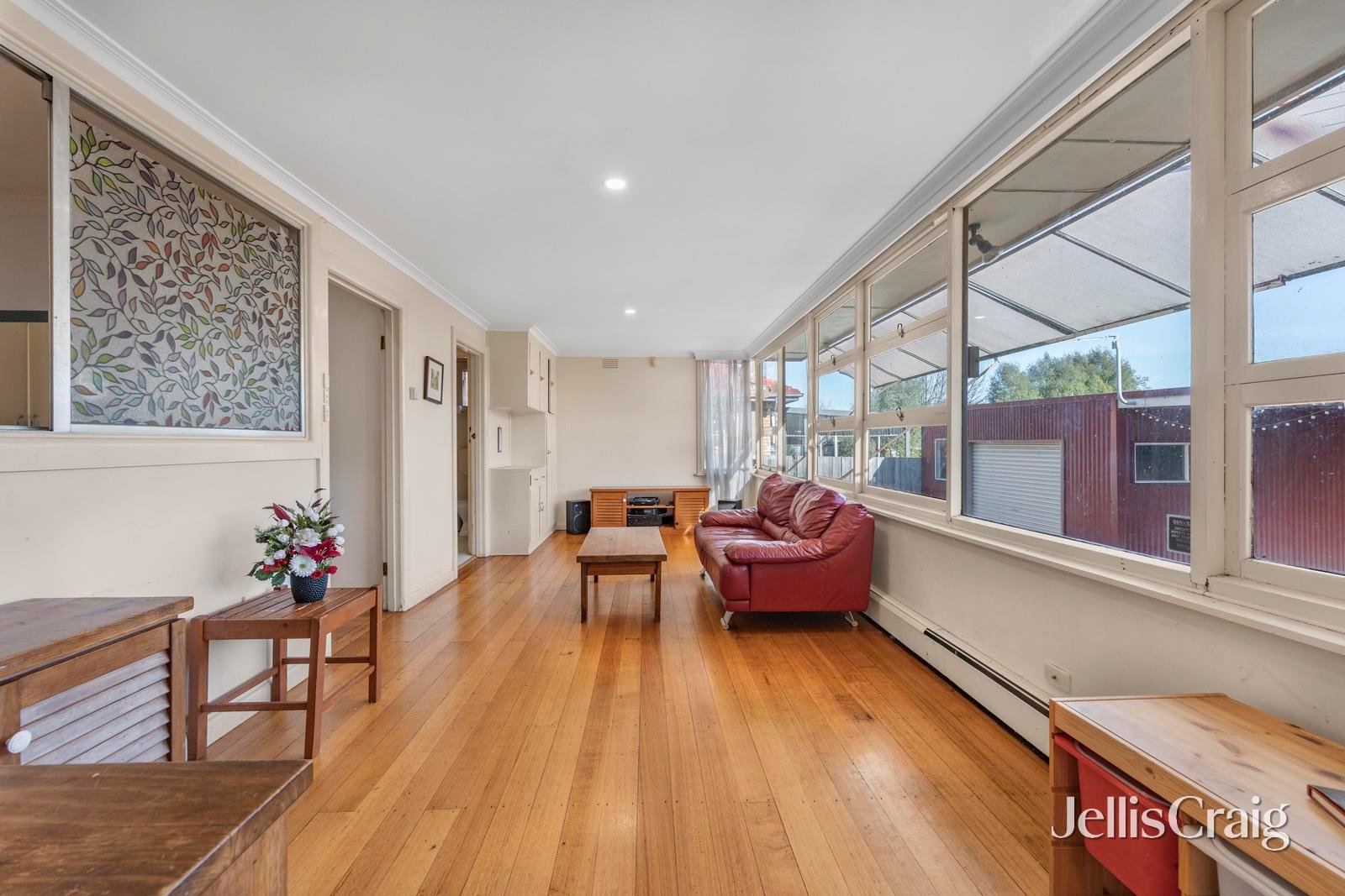 611 Doveton Street North, Soldiers&nbsp;Hill image 6
