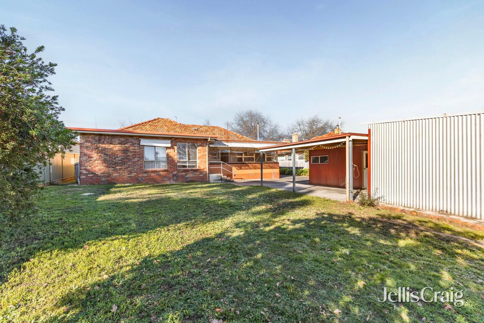 611 Doveton Street North, Soldiers&nbsp;Hill image 17