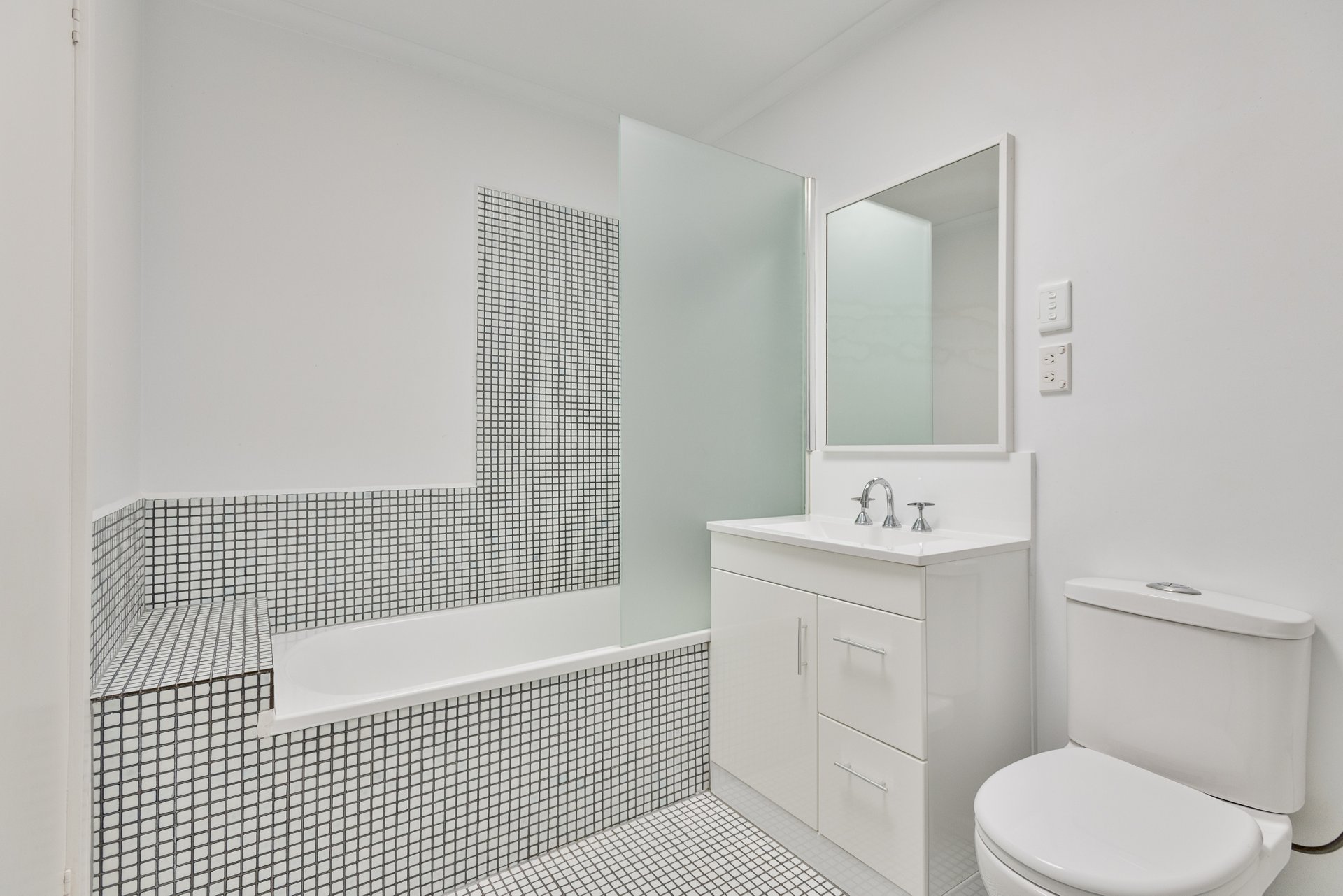 6/11 Grandview Avenue, Maribyrnong image 6