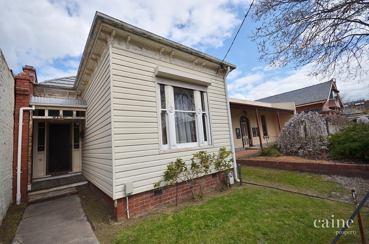 611 Mair Street, Ballarat Central image 1