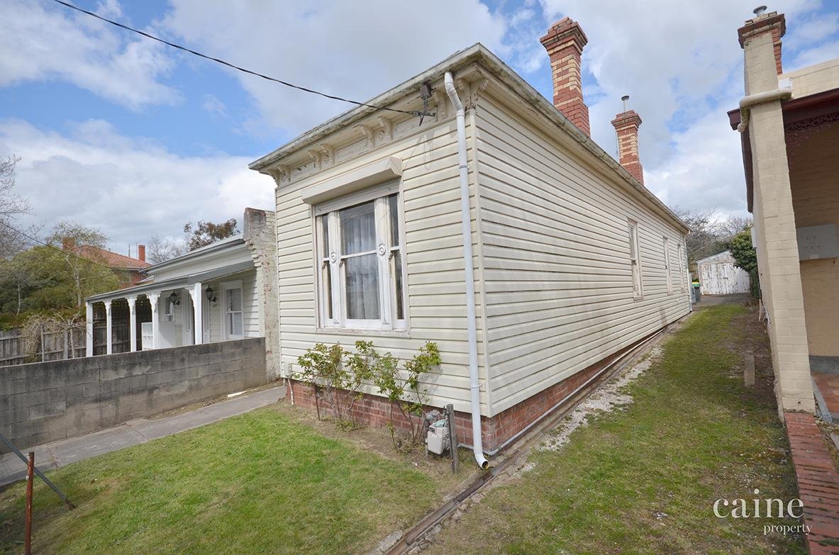 611 Mair Street, Ballarat Central image 2