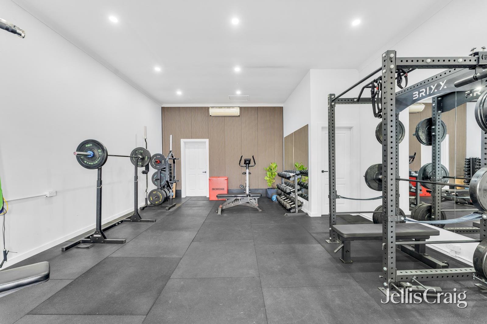 611 Plenty Road, Preston image 4