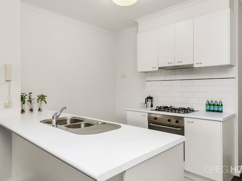 611/148 Wells Street, South&nbsp;Melbourne image 5