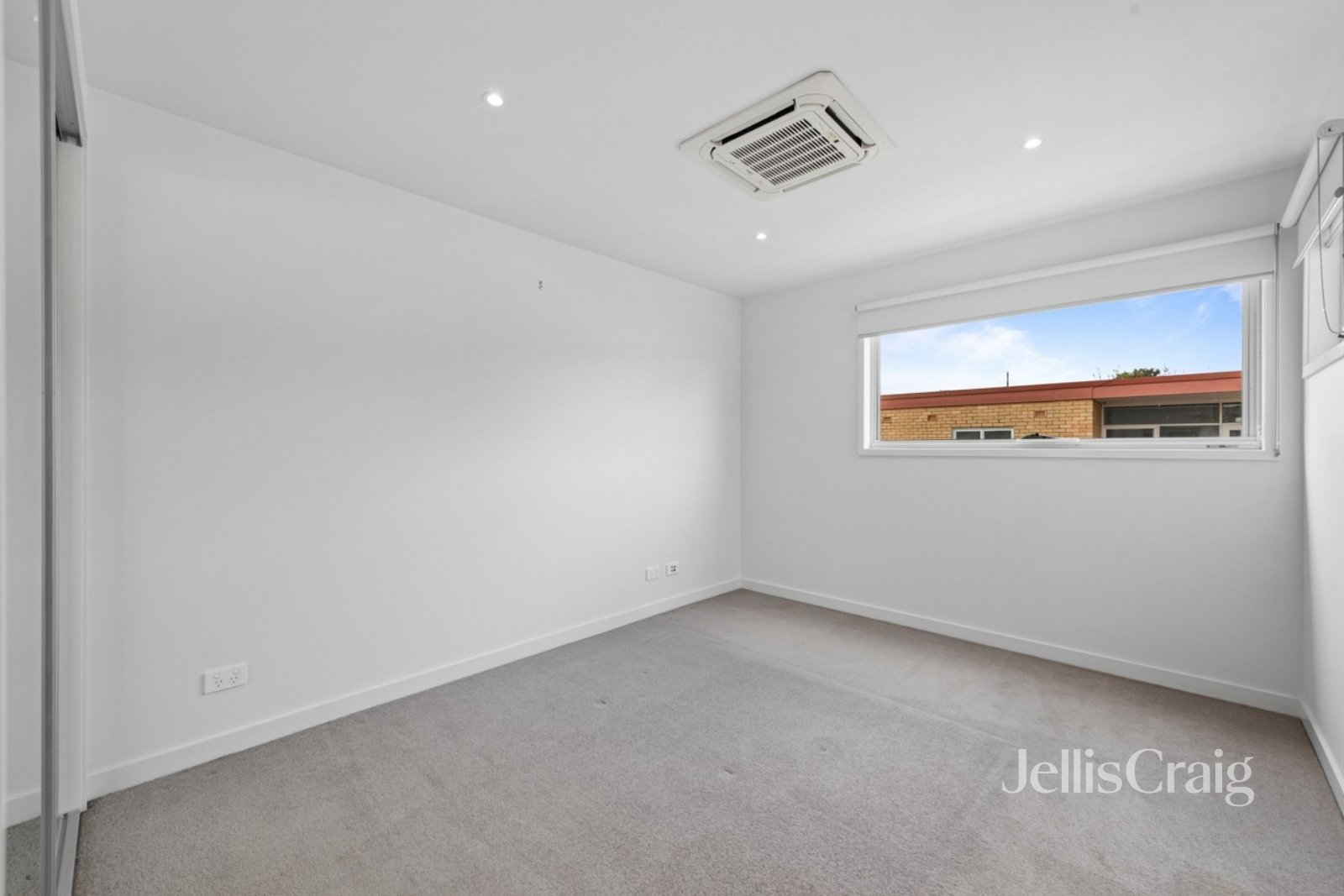 6/114 Maltravers Road, Eaglemont image 6