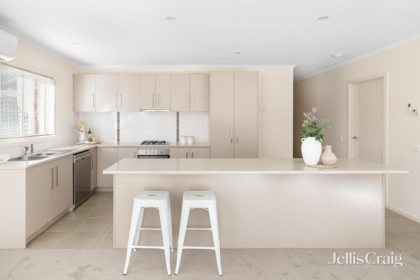 6/115 East Road, Seaford image 4