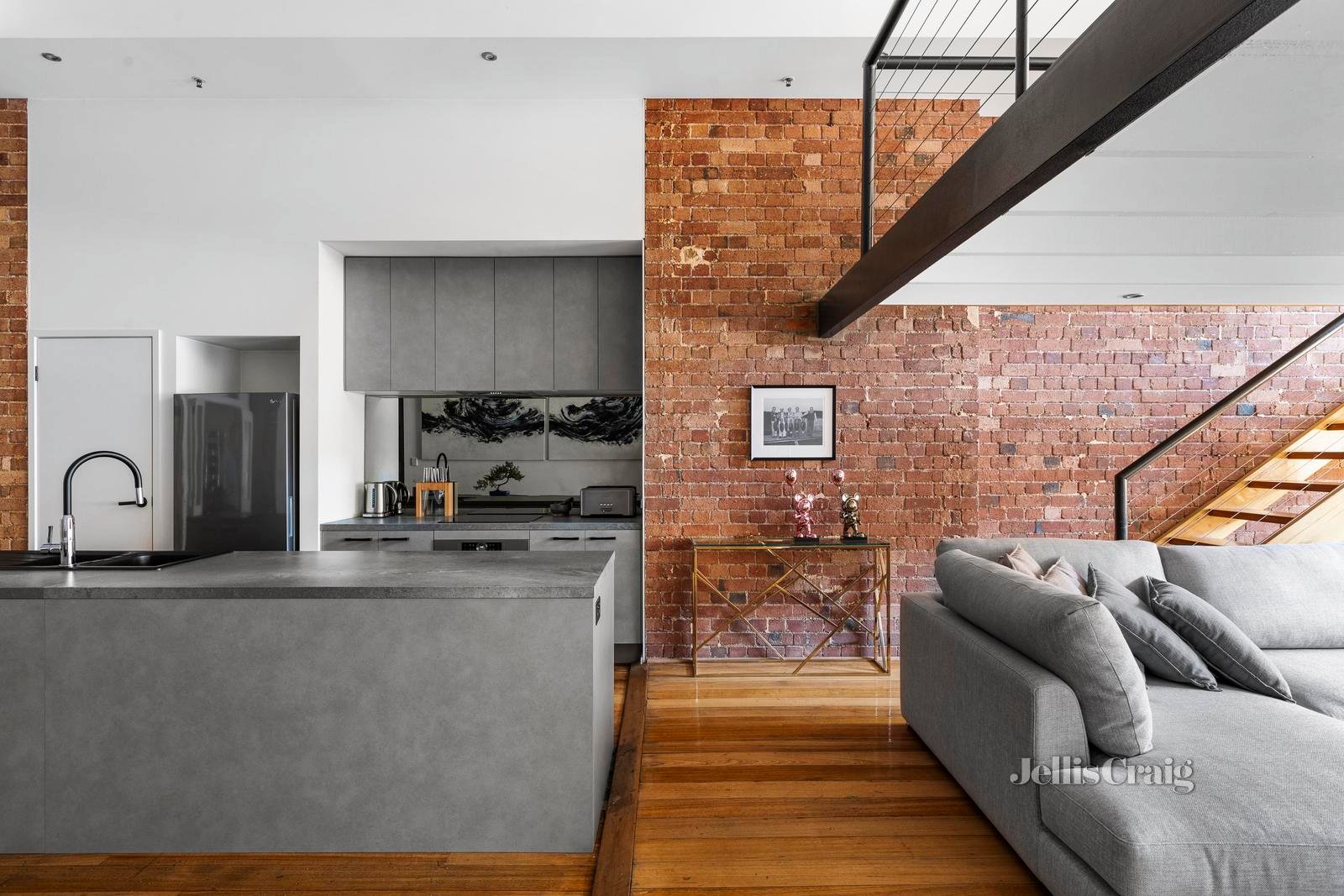 6/115 Oxford Street, Collingwood image 2