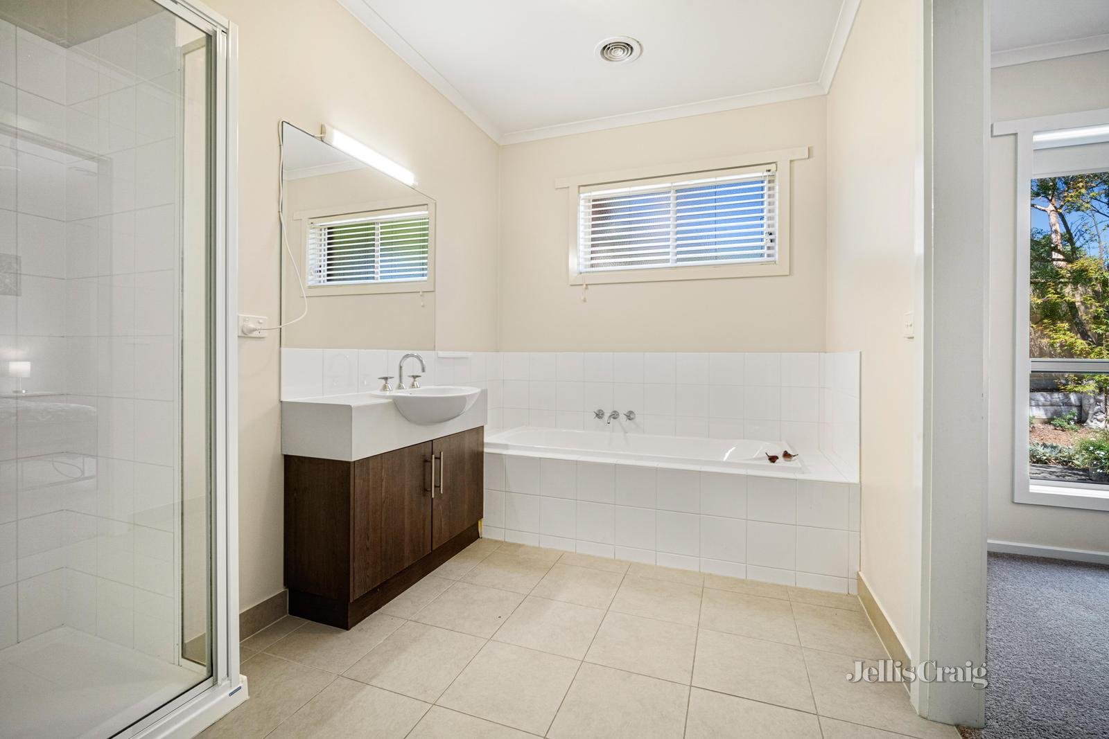 6/115A Mansfield Avenue, Mount Clear image 12