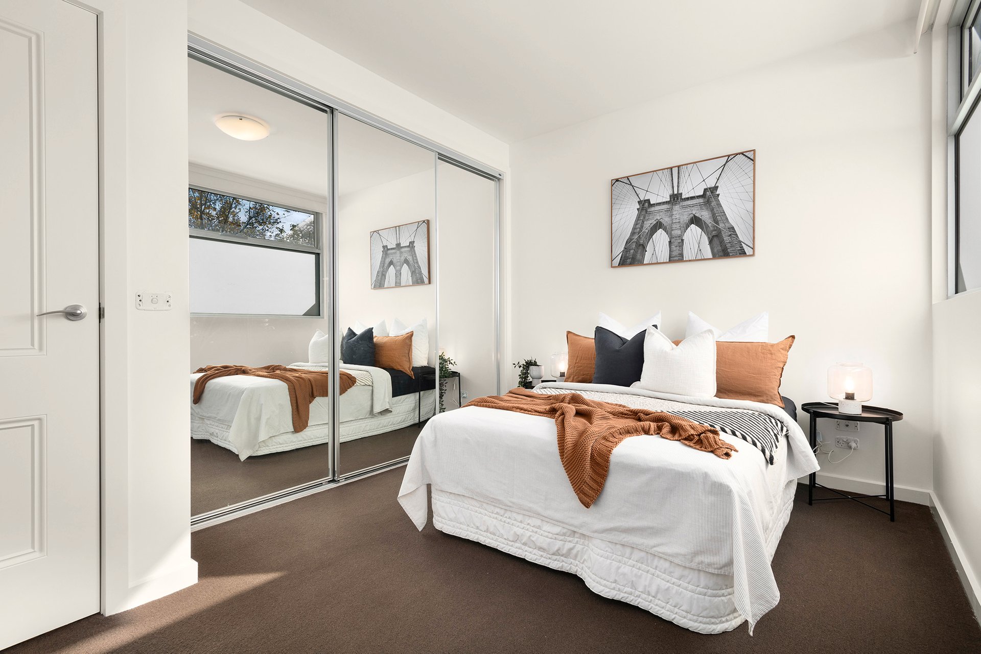 Property Gallery Thumbnail 2