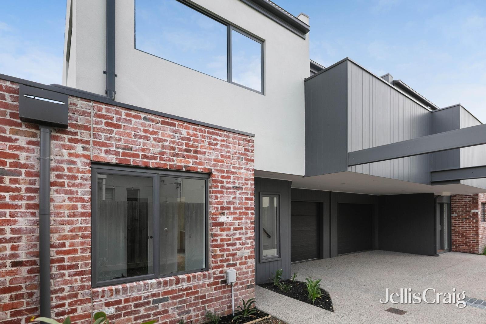 6/117 Blackshaws Road, Newport image 1